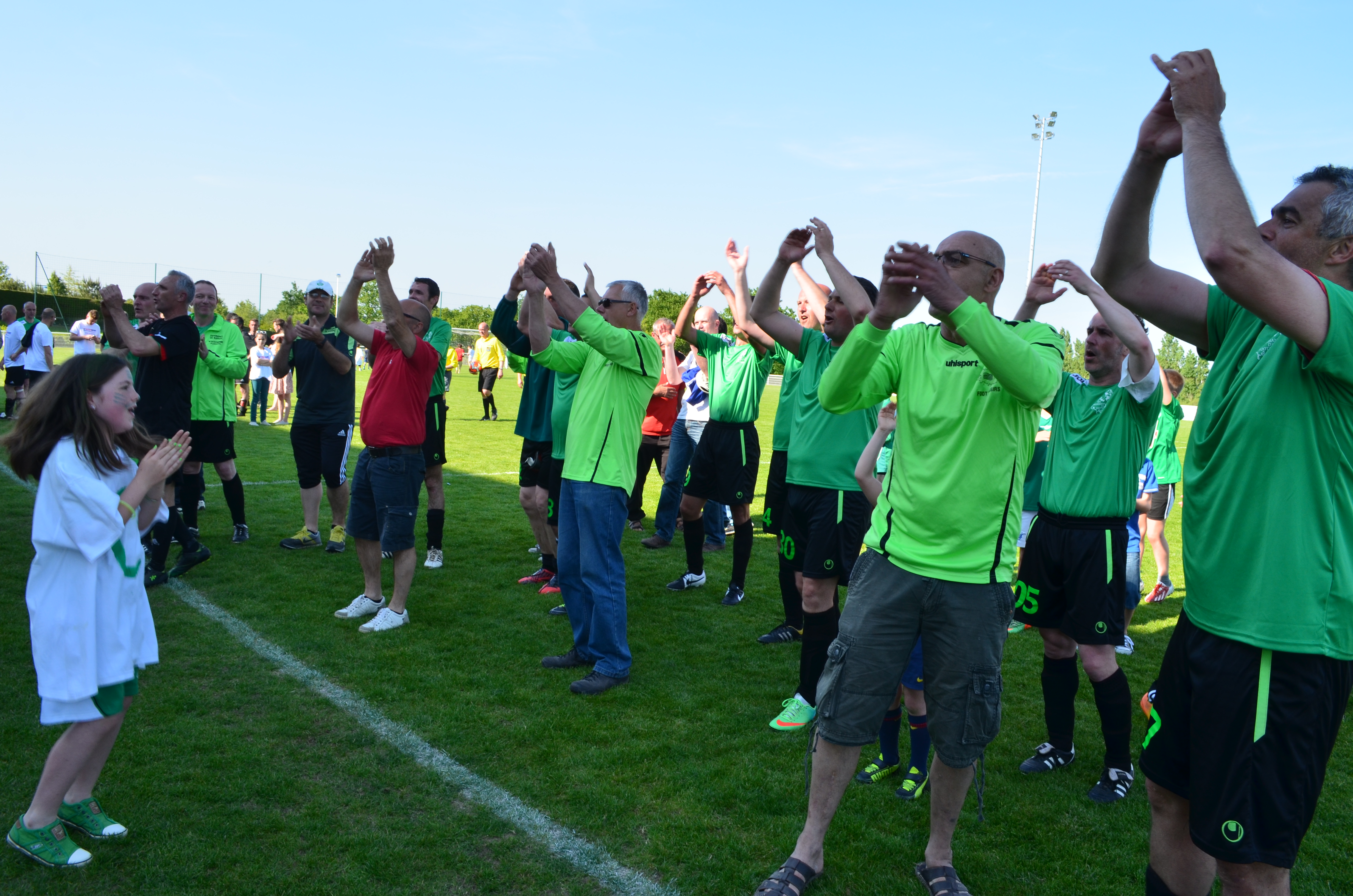 La joie des joueurs de Malestroit après leur victoire