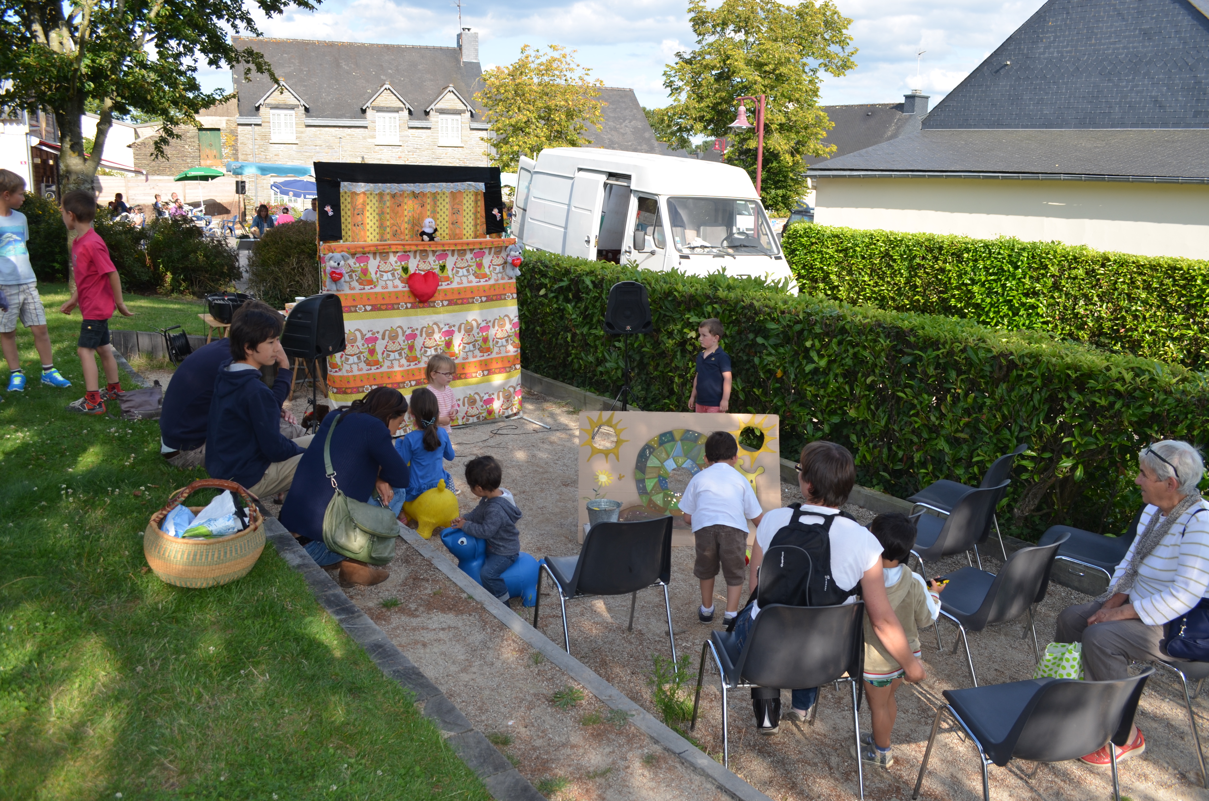 Mercredi dernier, le 20 août pour son avant-dernière, c'est aux enfants que s'adressait le P'tit Marché. Aujourd'hui, place à la fanfare