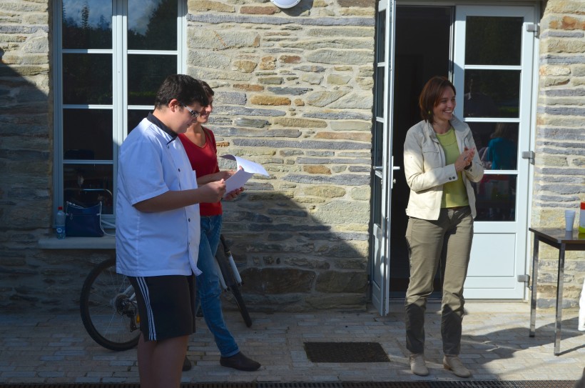 Gaëlle Berthevas (à droite) est très impliquée dans la vie de sa commune