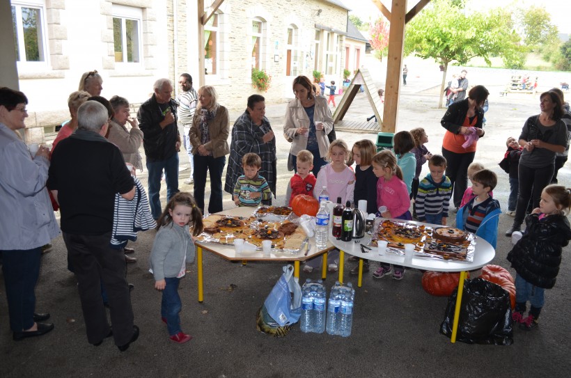 Les écoliers patissiers ont régalé leurs parents et grands-parents