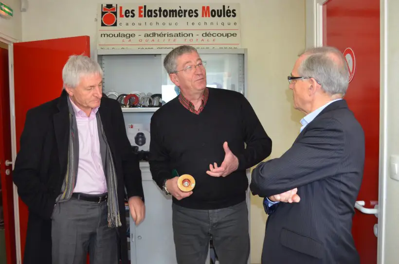 de gauche à droite, Joël Leveau, maire de Saint-Marcel, Bruno Saint-Martin, le patron de LEM et Alain Launay, président de la CCVOL