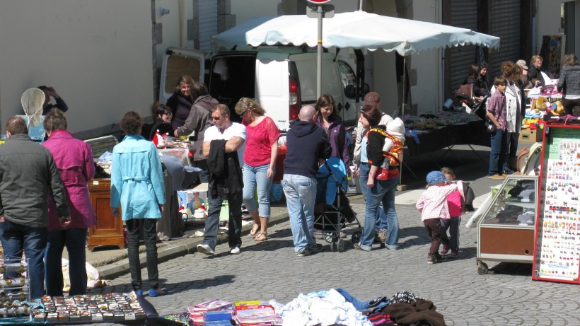 vide grenier2