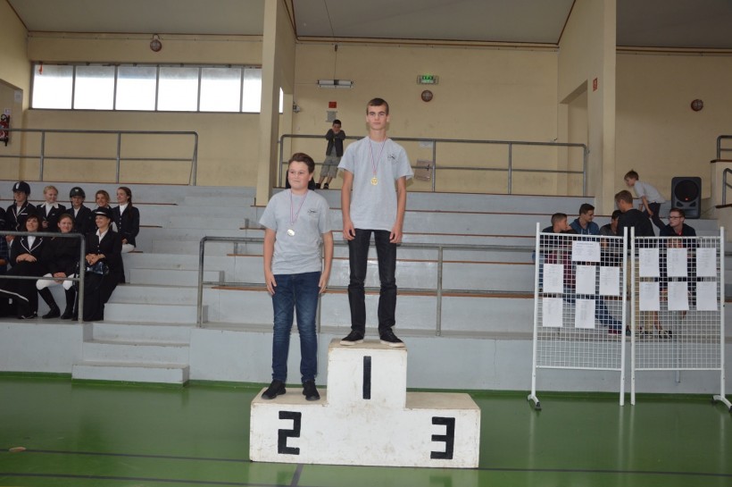 Alan (2) et Ivan (1) Cherel champion de nageen eaux libre