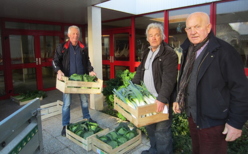 L'Amicale laïque compte dans ses rangs des fidèles : anciens parent d'élèves, professeur de technologie et directeur !