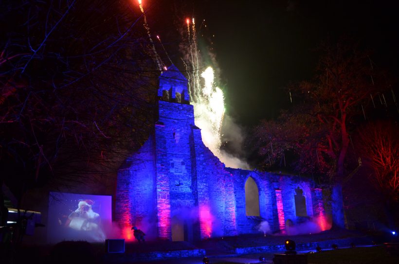 Les vestiges de la madeleine ont déjà été le théatre d'un spectacle son et lumières à Noël.