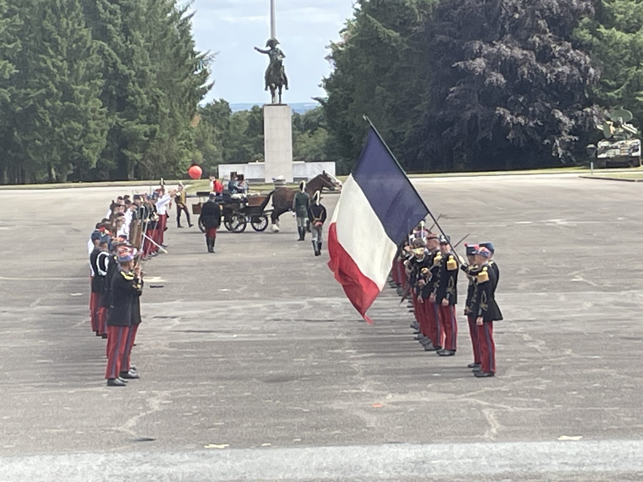 Guer. Triomphe de SaintCyr en direct le spectacle du tonneau Les